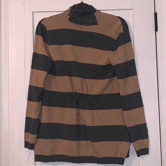 Alfred Sung Cardigan - Picture 3 of 3